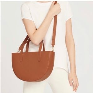 Cuyana Semi-Circle Pebbled Leather Bag Caramel